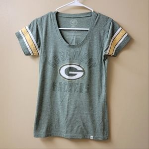Green Bay Packers NFL 47 Brand Size Small Scoopneck tee